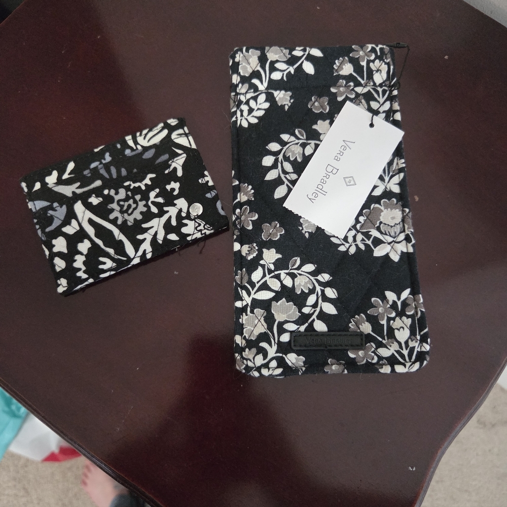 Vera Bradley Sunglass And Cardholder